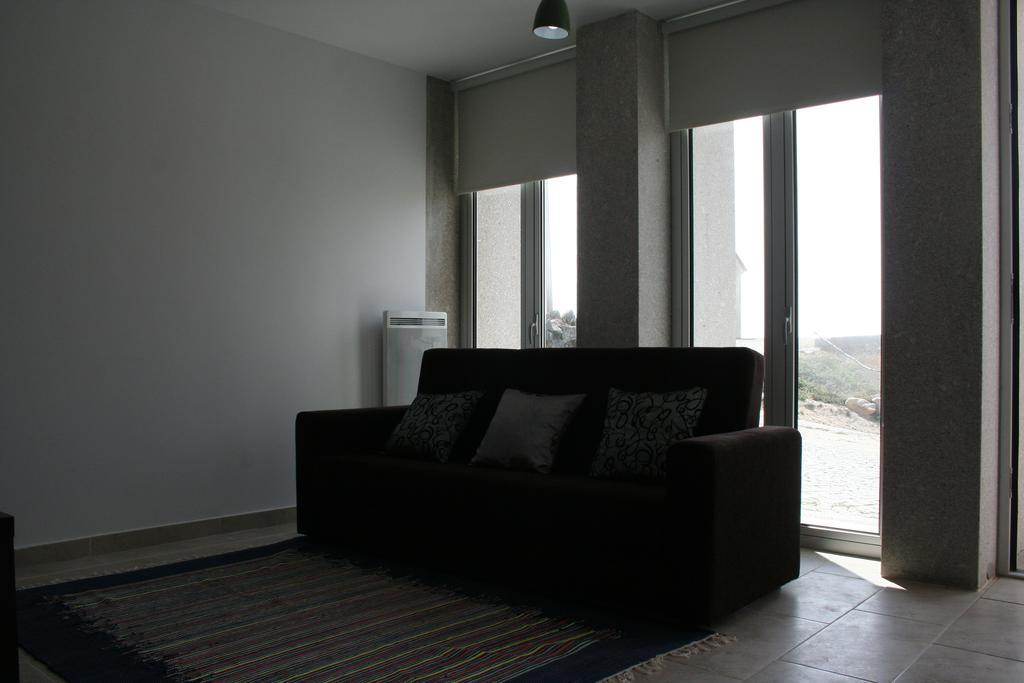 Casa Lagar Do Miradoyro Guest House การามูโล ห้อง รูปภาพ